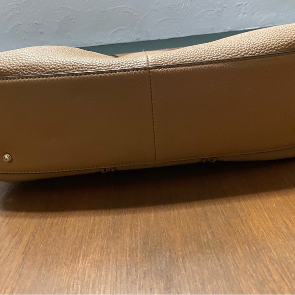 Beige Karl Lagerfeld bag - Picture 4 of 8